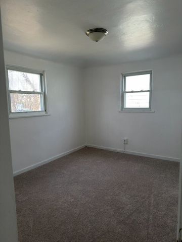 2054 Mazette Pl, Ingram, PA 15205