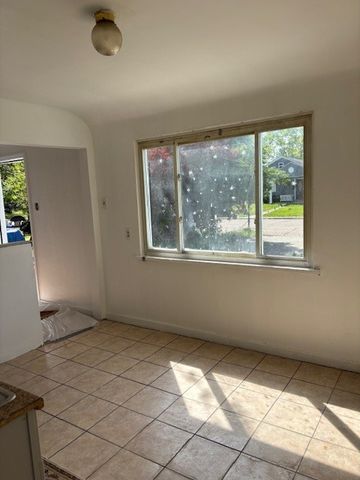 2054 Mazette Pl, Ingram, PA 15205
