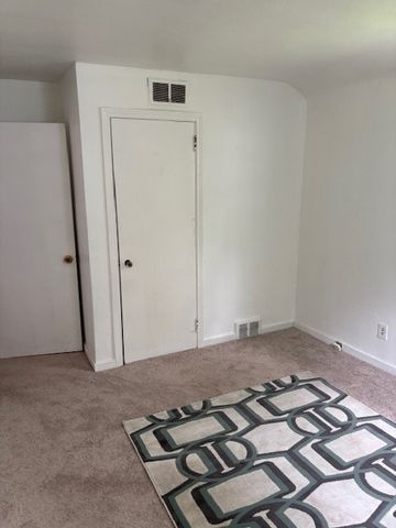 2054 Mazette Pl, Ingram, PA 15205