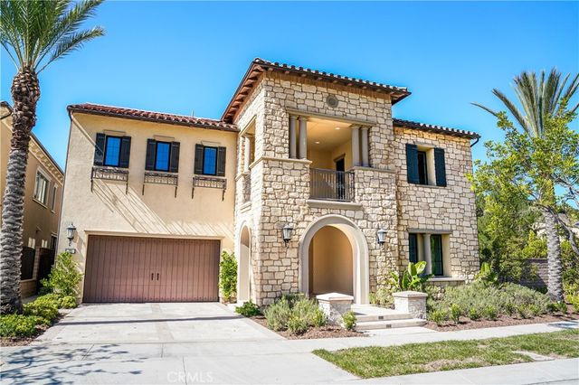 111 Lanzon, Irvine, CA 92602