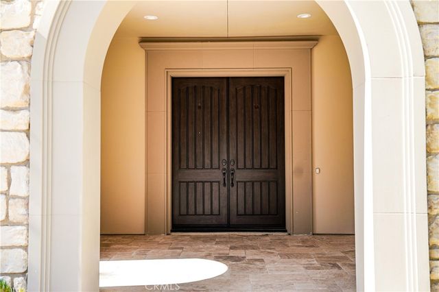 111 Lanzon, Irvine, CA 92602