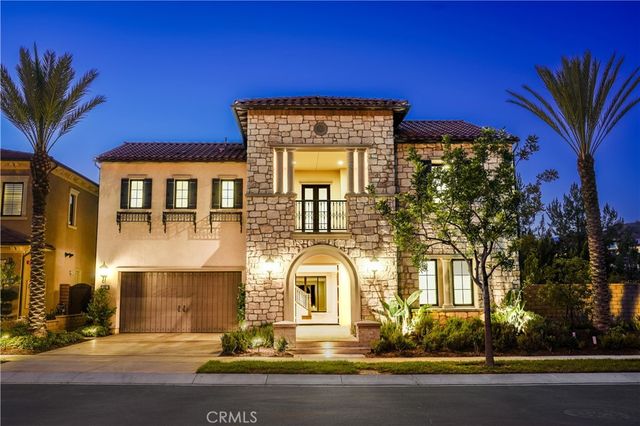 111 Lanzon, Irvine, CA 92602