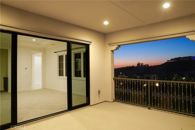 111 Lanzon, Irvine, CA 92602