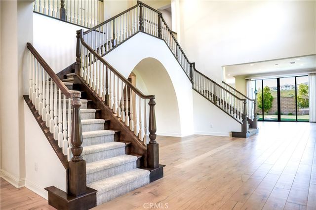 111 Lanzon, Irvine, CA 92602