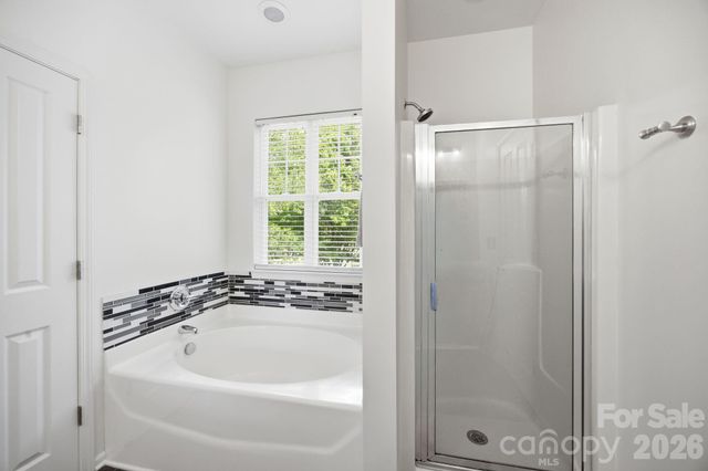 14458 Holly Springs Drive, Huntersville, NC 28078