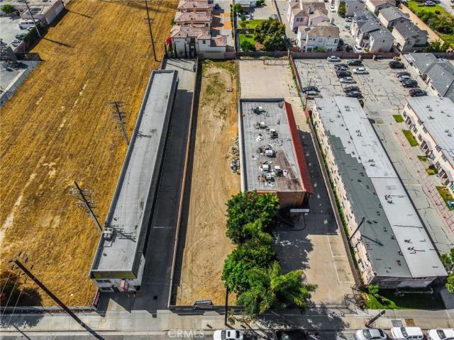 8826 Artesia, Bellflower, CA 90706