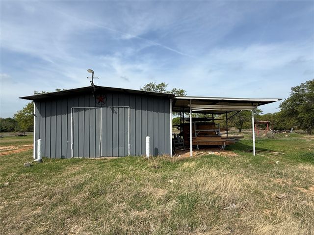 1556 County Road 4764, Boyd, TX 76023