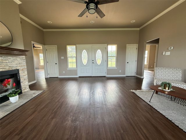 1556 County Road 4764, Boyd, TX 76023