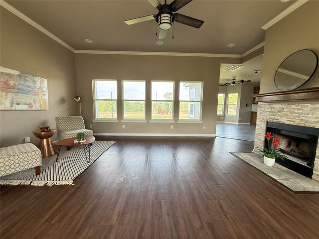 1556 County Road 4764, Boyd, TX 76023