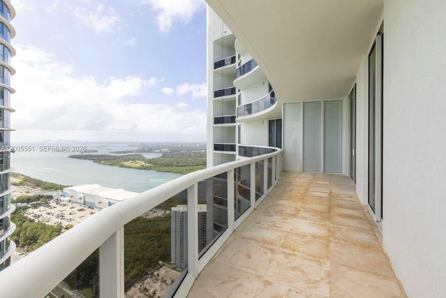 15811 SE Collins Ave 4002, Sunny Isles Beach, FL 33160