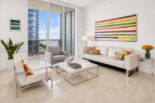 15811 SE Collins Ave 4002, Sunny Isles Beach, FL 33160