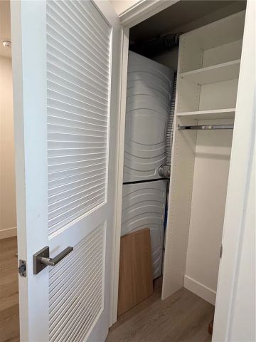 17814 W Bullock Street, Encino, CA 91316