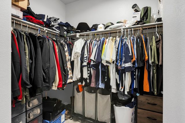 1804 Twin Falls Dr, Odessa, TX 79762