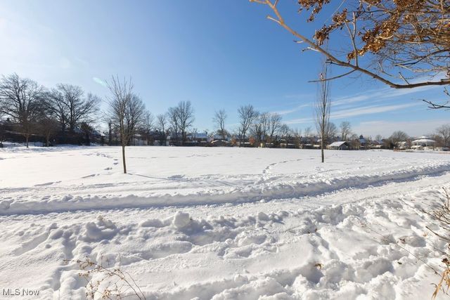 3930 Silsby Road, University Heights, OH 44118