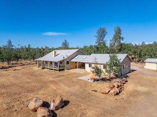 25150 Dersch Road, Anderson, CA 96007