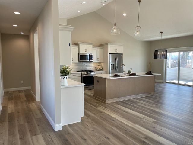 429 Carlton Drive, West Lafayette, IN 47906