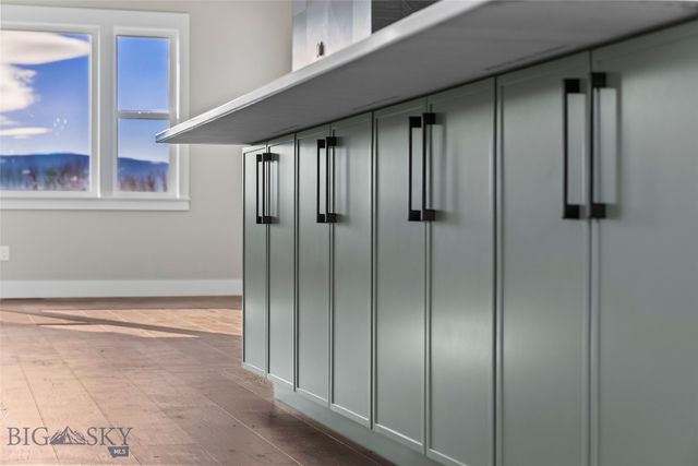 189 Noble Peak Drive, Bozeman, MT 59718