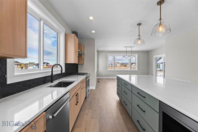 189 Noble Peak Drive, Bozeman, MT 59718