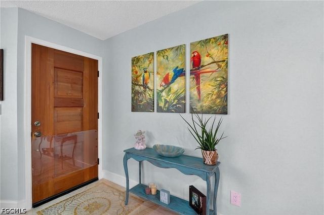 4638 Vinsetta AVE, North Fort Myers, FL 33903