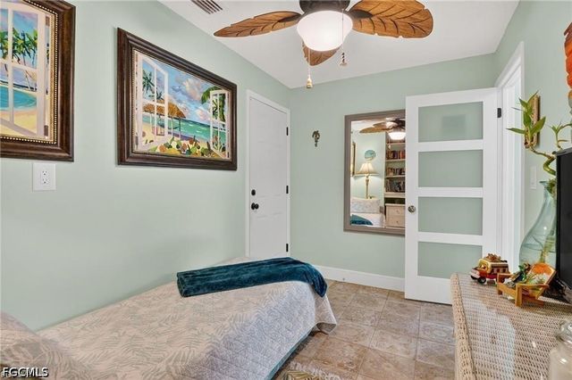 4638 Vinsetta AVE, North Fort Myers, FL 33903