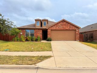 2106 Danibelle Drive, Forney, TX 75126