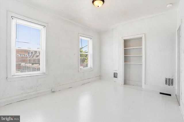 742 N 37TH ST, Philadelphia, PA 19104