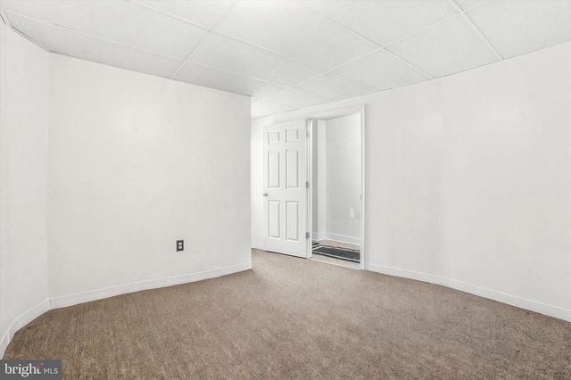 742 N 37TH ST, Philadelphia, PA 19104