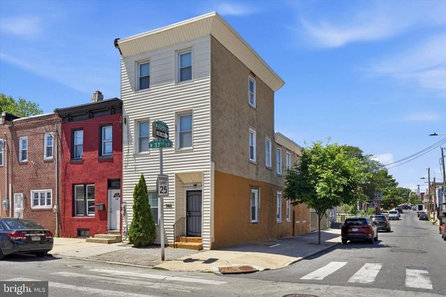 742 N 37TH ST, Philadelphia, PA 19104