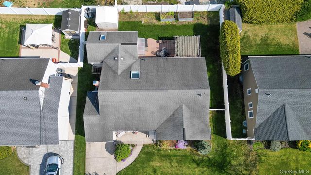 582 Western Park Drive, West Hempstead, NY 11552