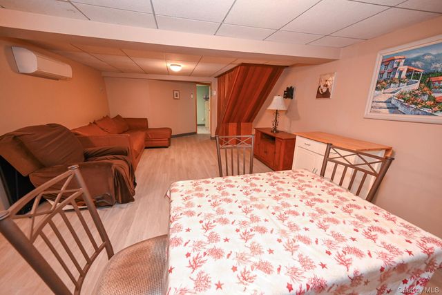 582 Western Park Drive, West Hempstead, NY 11552