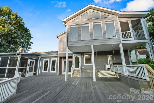 47209 Paradise Lane, Norwood, NC 28128