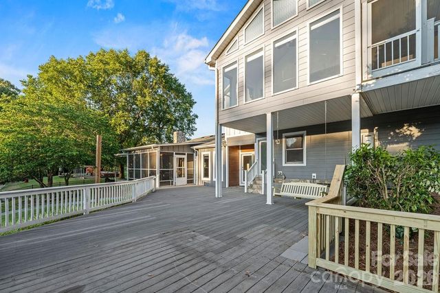 47209 Paradise Lane, Norwood, NC 28128