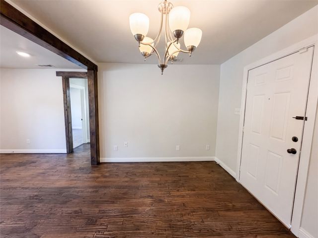 2810 Fordham Road, Dallas, TX 75216