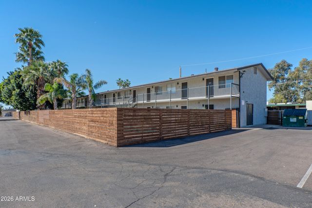2020 W ORANGEWOOD Avenue, Phoenix, AZ 85021