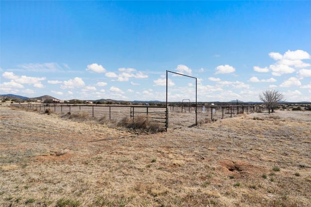 9 Jacinto Road, Santa Fe, NM 87508