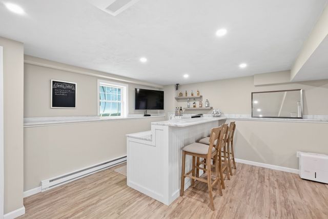 19 Brookmeadow Lane, Grafton, MA 01560