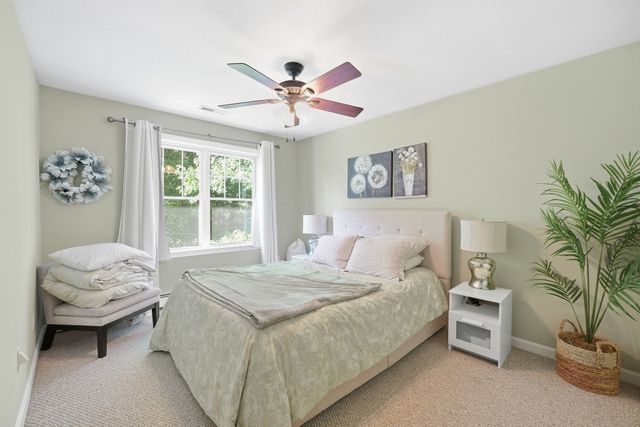 19 Brookmeadow Lane, Grafton, MA 01560