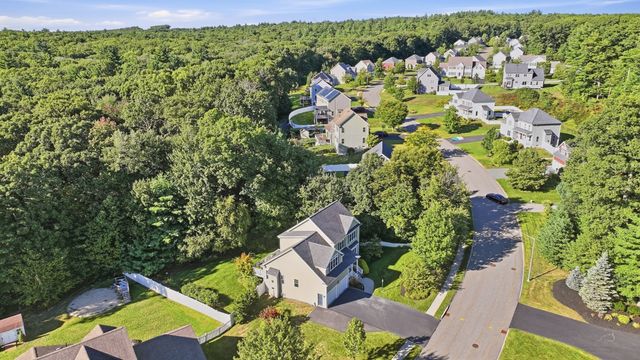 19 Brookmeadow Lane, Grafton, MA 01560