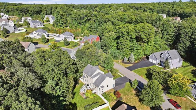 19 Brookmeadow Lane, Grafton, MA 01560