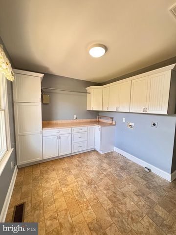 687 PROSPECT HILL, Montross, VA 22520