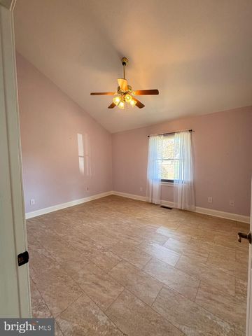 687 PROSPECT HILL, Montross, VA 22520