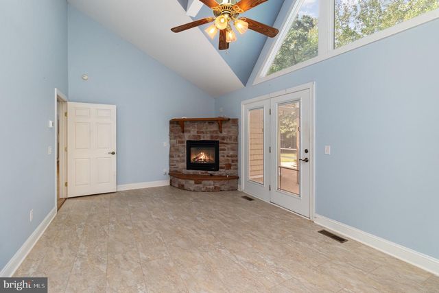 687 PROSPECT HILL, Montross, VA 22520