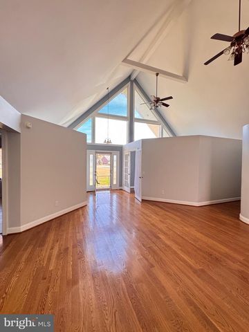687 PROSPECT HILL, Montross, VA 22520