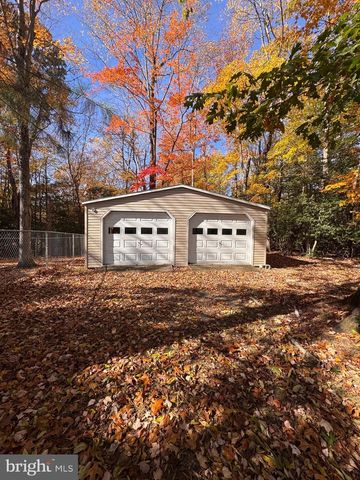 687 PROSPECT HILL, Montross, VA 22520