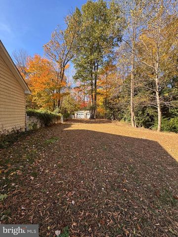 687 PROSPECT HILL, Montross, VA 22520