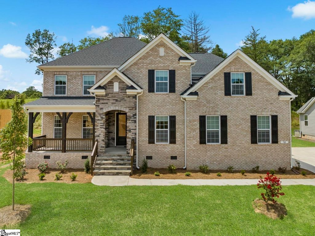 740 Enoree River Place, Greer, SC 29651