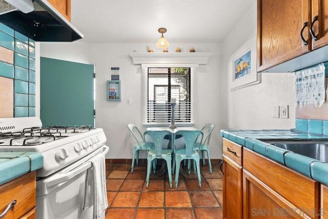 2282 84 Congress St, San Diego, CA 92110