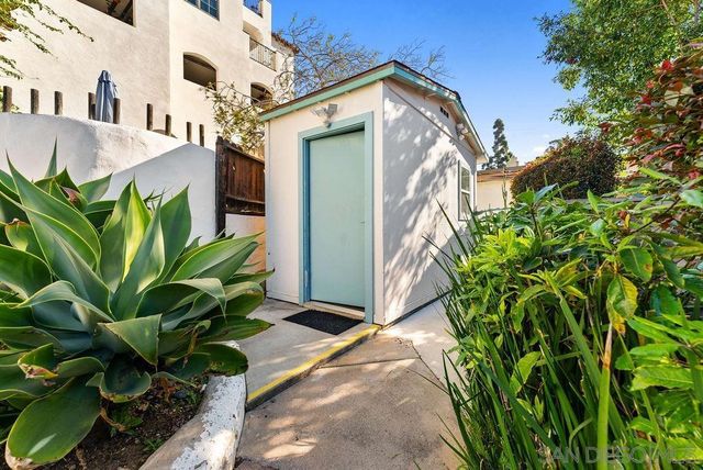 2282 84 Congress St, San Diego, CA 92110