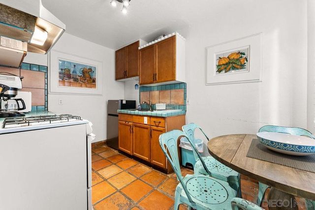 2282 84 Congress St, San Diego, CA 92110