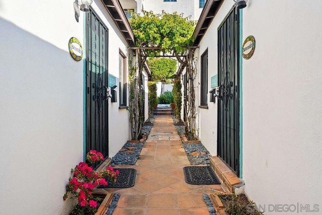 2282 84 Congress St, San Diego, CA 92110